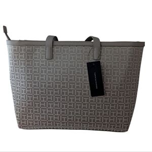 Tommy Hilfiger Women's Leather Tote With Zipper Pocket